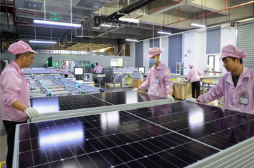 DAH Solar ผลิตภัณฑ์ที่จดสิทธิบัตรทั่วโลก โมดูล PV แบบเต็มหน้าจอ มีการผลิตอย่างไร